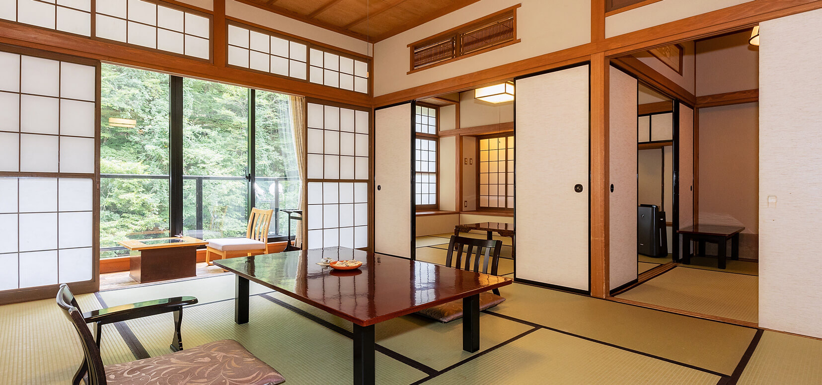 牡丹の間【渓流側】